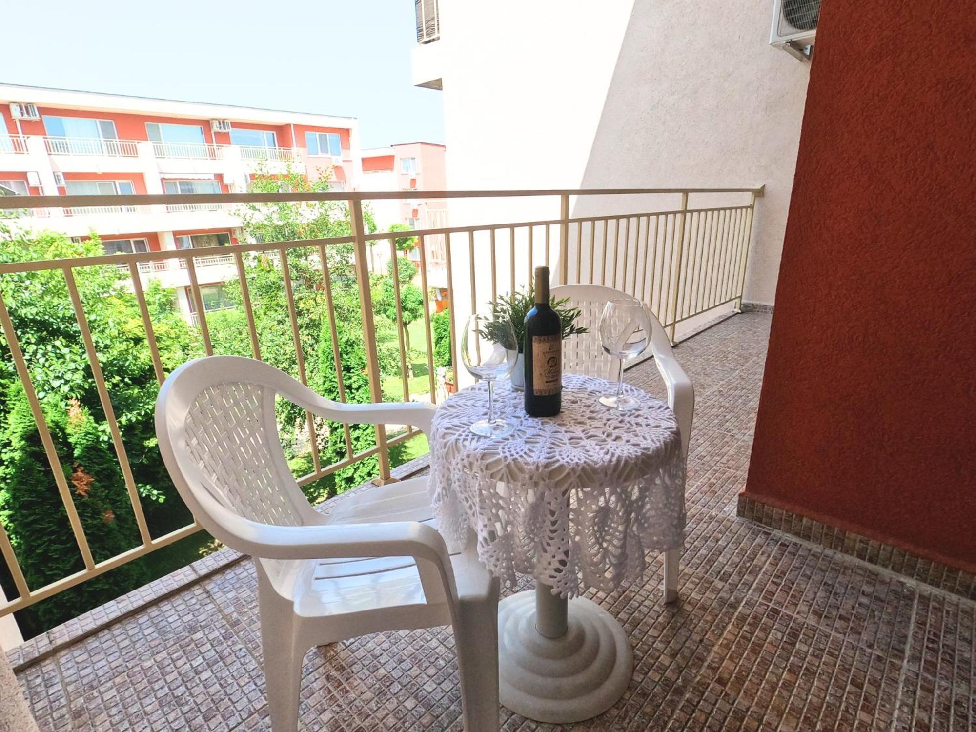 Nessebar Fort Club - Prestige Apartments Сонячний Берег Екстер'єр фото
